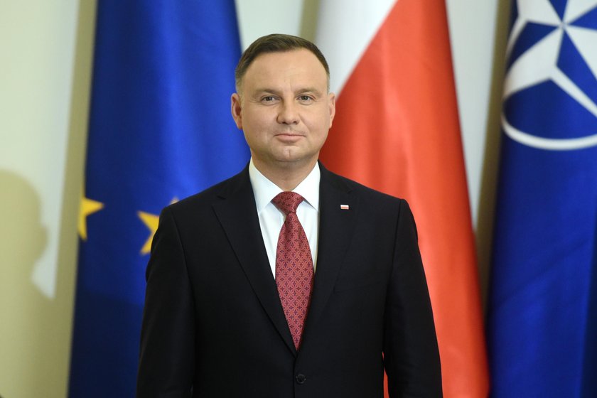 Andrzej Duda spłaca ogromne raty