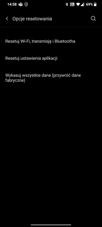 Wykasowanie wszystkich danych może usunąć oprogramowanie szpiegujące, ale operację należy wykonać tylko w ostateczności