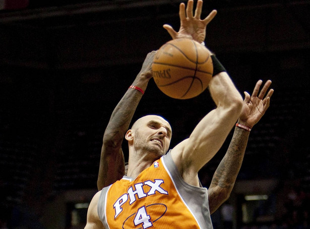 Gortat gorszy od Howarda. Suns przegrali z Magic