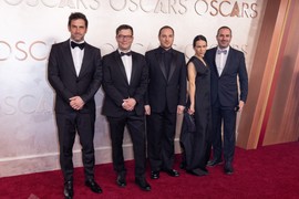 GORAN BOGDAN nikad muževniji na dodeli Oskara, zahvalio Srbima, reditelj posle poraza poručio: "Glavni krivci što ga nismo dobili su..."