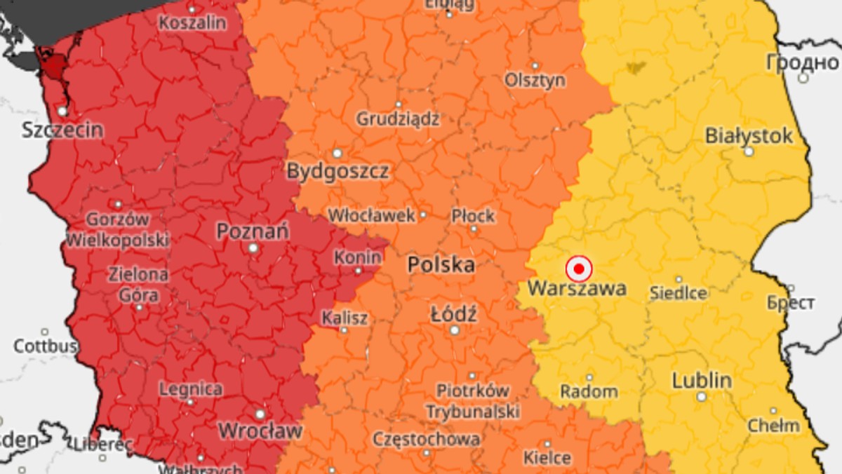 Pogoda w Polsce. Wiatr łamie drzewa, burze zrywają dachy [RELACJA NA ŻYWO]