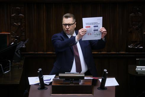 Przemysław Czarnek w Sejmie w trakcie debaty / zdj. PAP (zdjęcia)