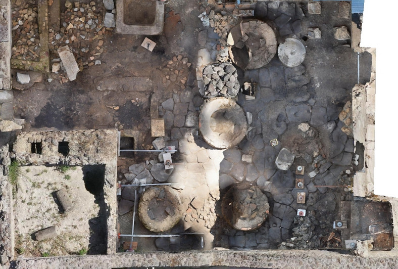 "Więzienna piekarnia" odkryta w Pompejach