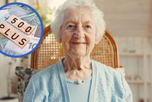 500 złotych dla seniorów co miesiąc – świadczenie przyznawane dożywotnio. Jakie warunki trzeba spełnić, żeby dostać dodatkowe pieniądze z ZUS?