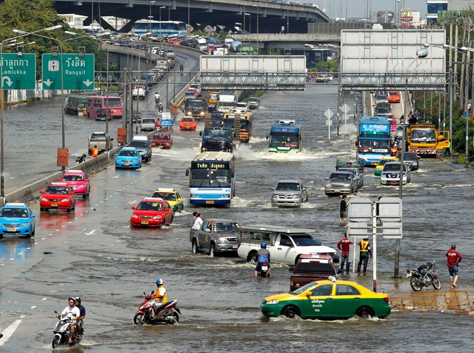 Autostrada w centrum Bangkoku