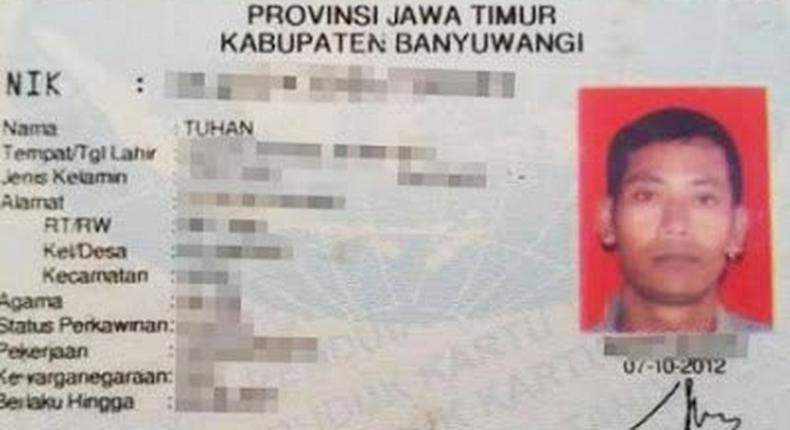 Indonisian man named God ordered to change his name has his id card all over the internet