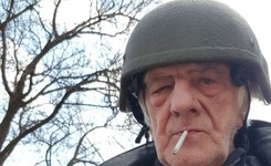 Terlecki, Rzymkowski, Pięta... Ich ZDJĘCIA z wyjazdu na Ukrainę robię furorę w sieci. I stały się źródłem memów