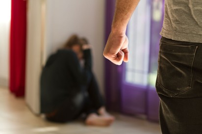 A férfi éveken át bántalmazta, félelemben tartotta az egész családját
