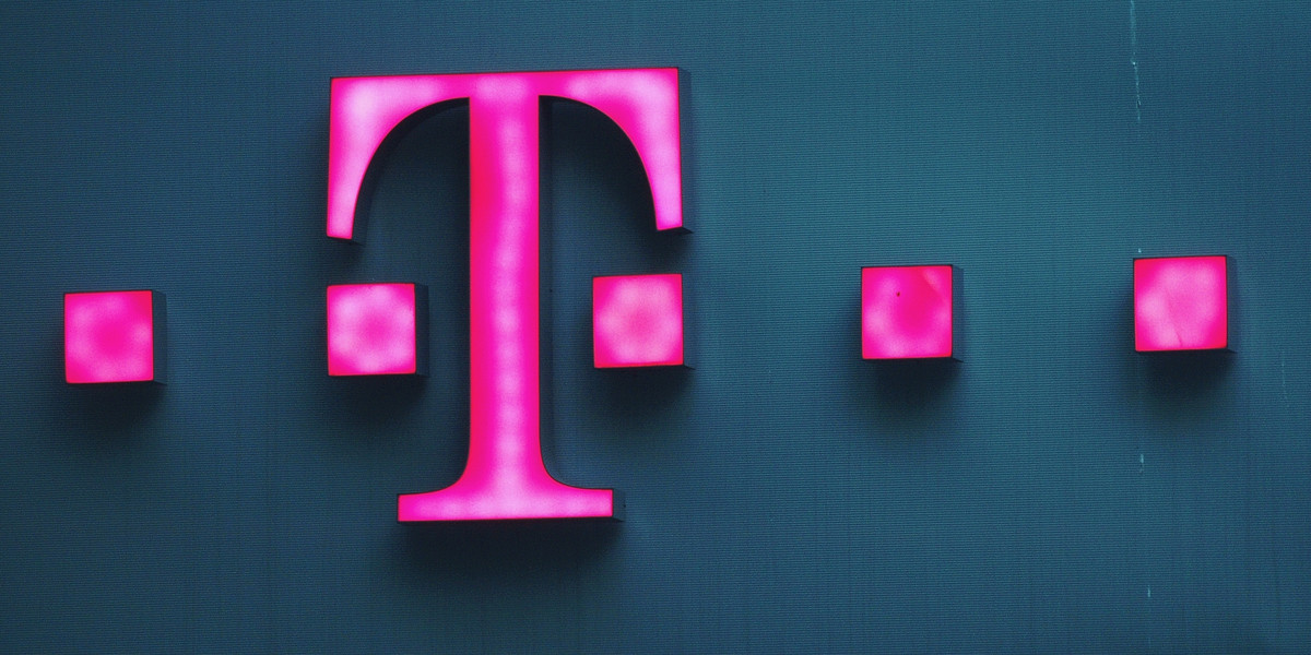 Abonenci T-Mobile mają problem z odbieraniem i wykonywaniem połączeń, a także utrudniony dostęp do internetu. Firma zapewnia, że pracuje nad rozwiązaniem problemu. 