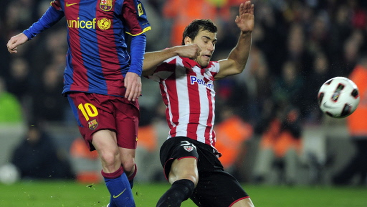 Athletic Bilbao zremisował z Barceloną 2:2 (1:1) w meczu 12. kolejki Primera Division. Do 90. minuty Baskowie prowadzili i byli bardzo blisko sprawienia sensacji. Lionel Messi uchronił swój zespół od pierwszej ligowej porażki w tym sezonie.