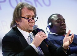 Kulczyk przeciera szlaki w Kongo. Piechociński mu pomaga. WIDEO