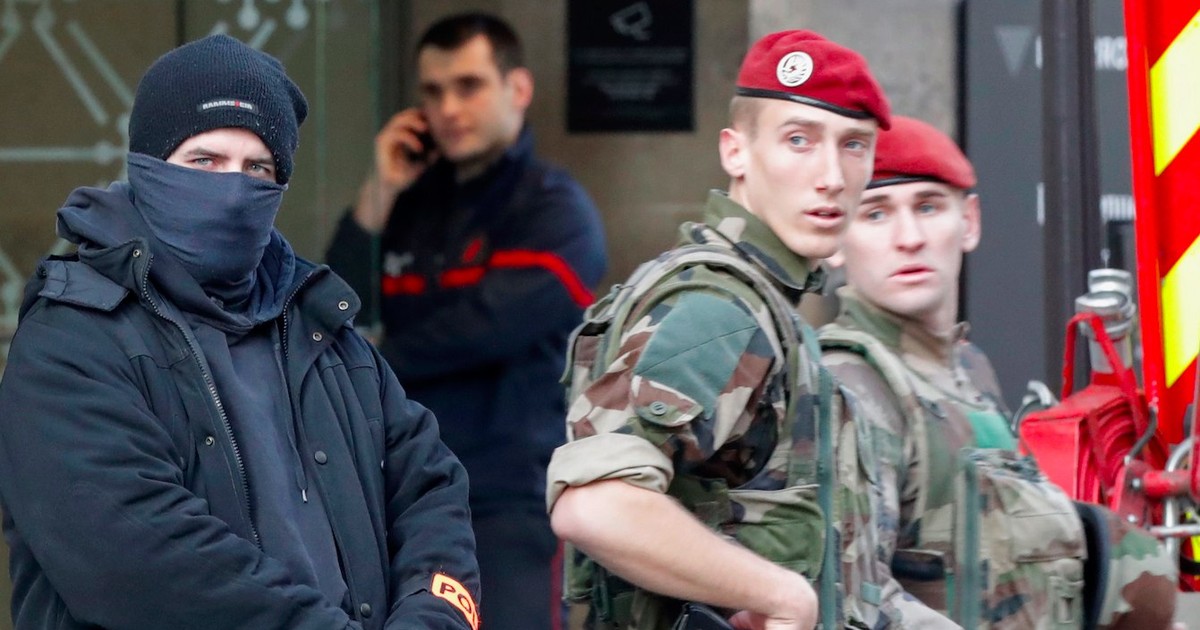 Нападение на военную полицию. Учение мулино военная полиция. Нападение на военную полицию. Военная полиция вво. Военная полиция воронеж.