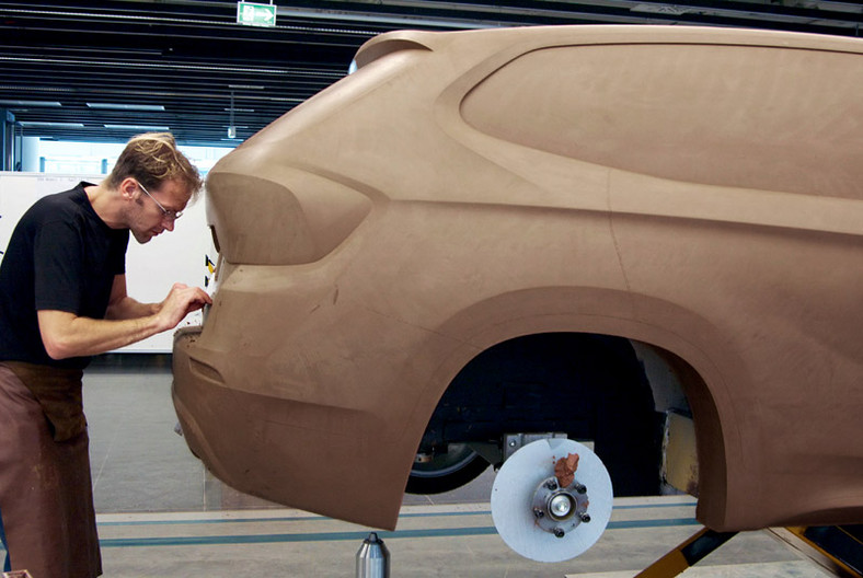 Paryż 2008: BMW Concept X1 – poszerzenie gamy SUV