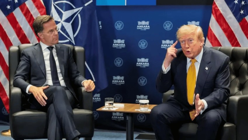Tramp sa generalnim sekretarom NATO-a Markom Ruteom | Foto: Reuters