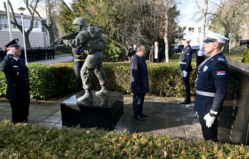 Specijalne antiterorističke jedinice (SAJ)