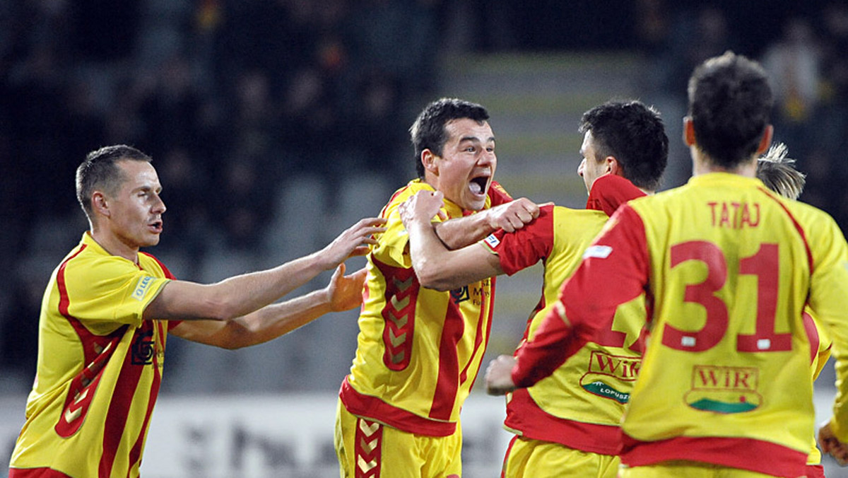 W pierwszym spotkaniu towarzyskim rozegranym na Cyprze Korona Kielce zremisowała z Dynamem Mińsk 1:1 (1:1).