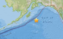 Trzęsienie ziemi o magnitudzie 8,2 u wybrzeży Alaski. Jest ostrzeżenie przed tsunami