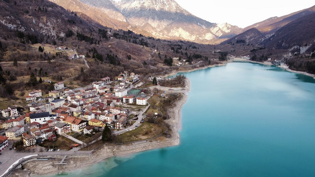 Jezioro Barcis we Włoszech