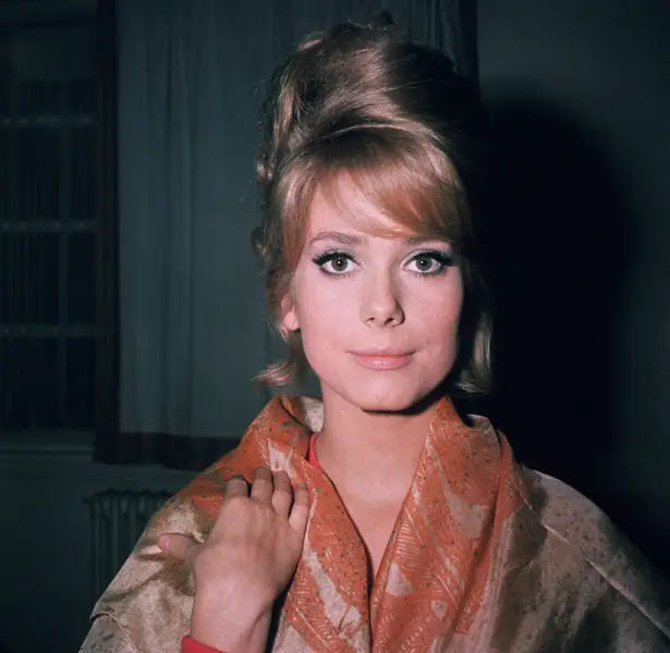 1961: 18-letnia aktorka Catherine Deneuve. (Photo by Keystone/Getty Images)