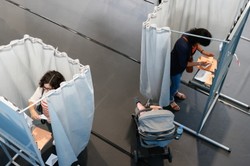 Wybory w Hiszpanii. Wygrała Centroprawicowa Partia Ludowa (PP). Exit poll