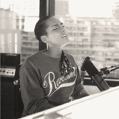 Alicia Keys w klipie do 'We Are Here'