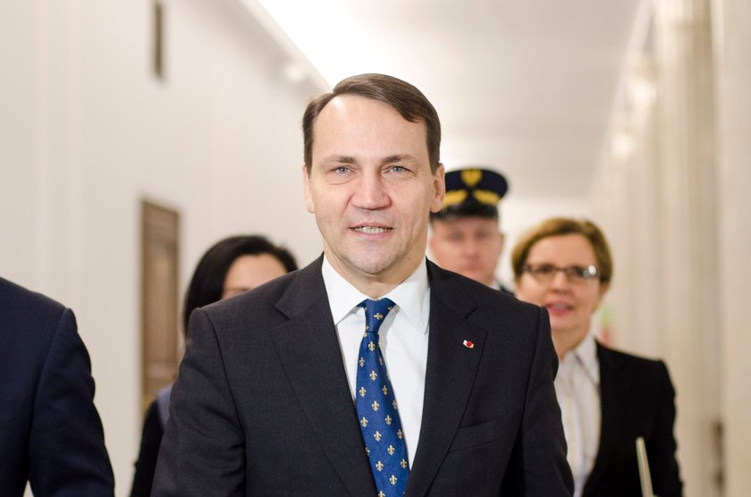 Radek Sikorski kontratakuje