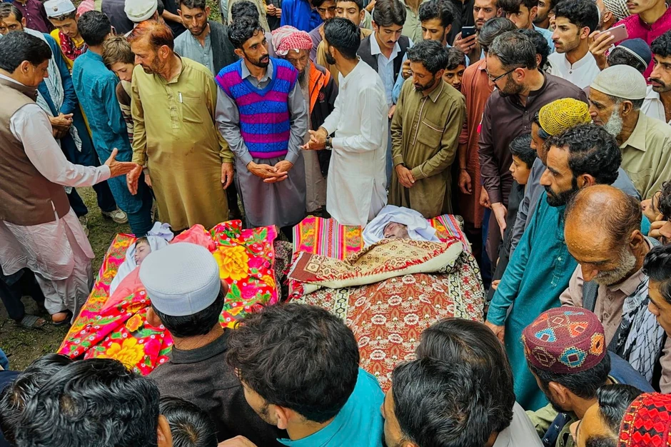 Gotovo 200 ljudi poginulo u poplavama u Pakistanu