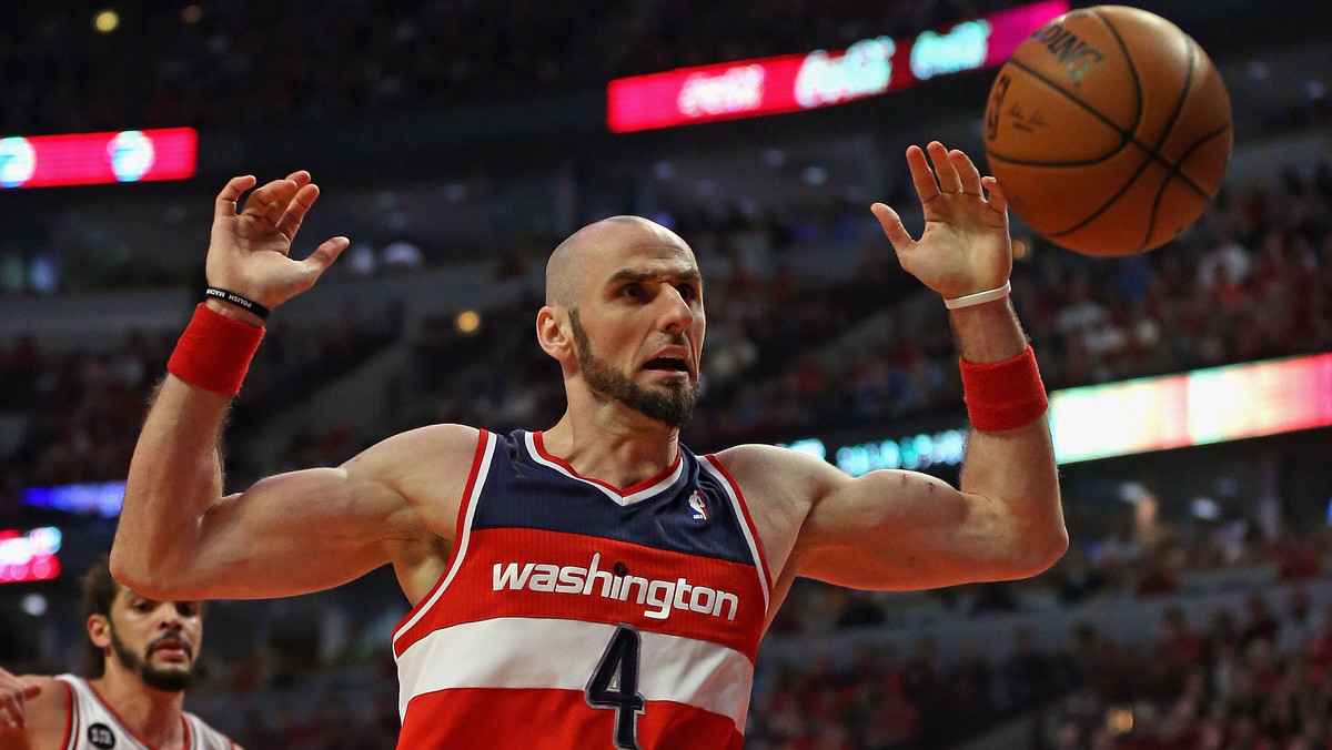 Washington Wizards przegrali mecz towarzyski z Charlotte Hornets 86:96. Marcin Gortat grał w wyjściowym składzie, ale należał do najsłabszych zawodników. Polak nie trafił żadnego rzutu z gry.