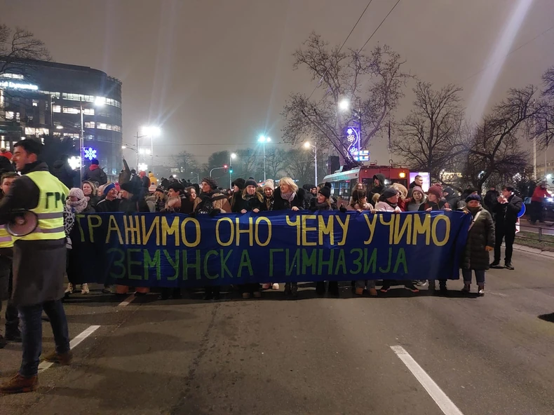 Protest ispred zgrade RTS-a