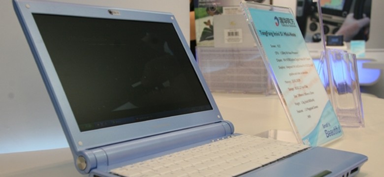 Pierwszy laptop z procesorem Nano