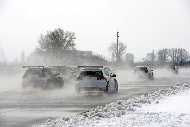 Volkswagen Castrol Cup 2013