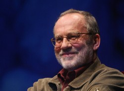 "Talentami Barańczaka można obdzielić kilka osób"