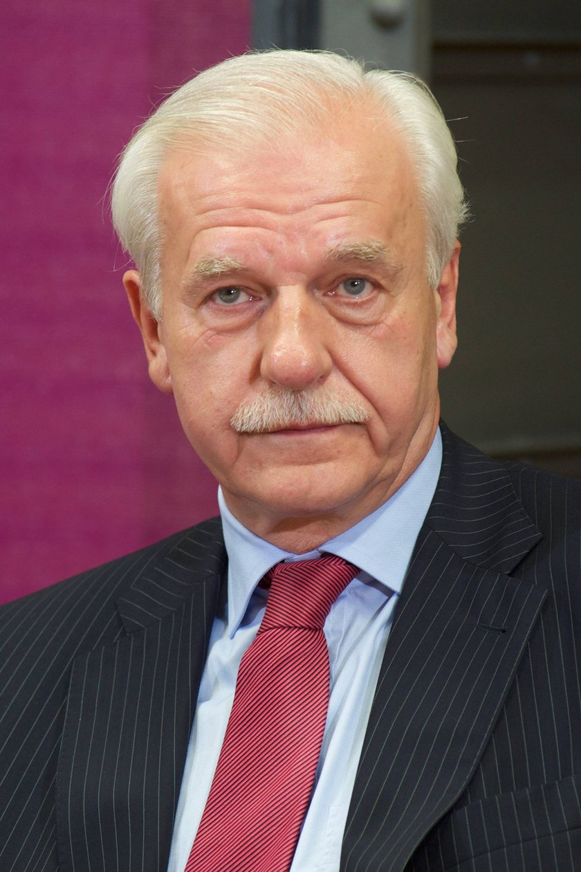 Andrzej Olechowski