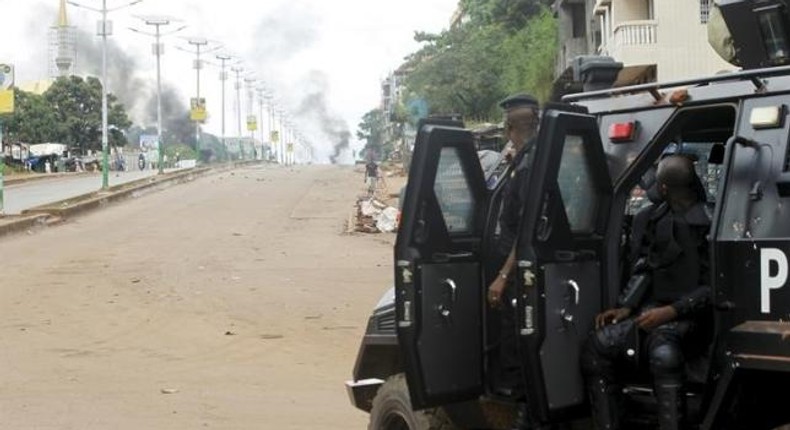 Guinea police fire teargas at protesters in capital