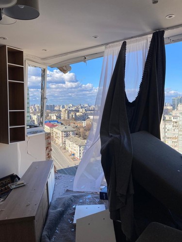 Apartamentowiec Lobanovsky w Kijowie. W ten budynek, stojący przy ul. Łobanowskiego, uderzył rosyjski pocisk