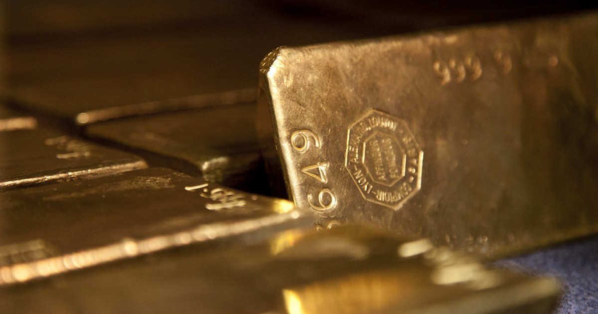 Rekordowe złote rezerwy Polski. Po co nam 450 ton złota?