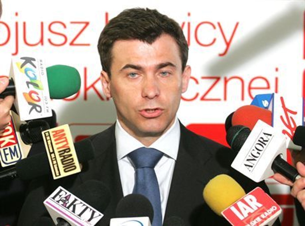 15.05.2007 Warszawa Sejm konferencja prasowa SLD Jerzy Szmajdzinski i Wojciech Olejniczak w sprawie opublikowania w Dziennik Ustaw wyroku trybunalu konstytucyjnego w sprawie ustawy LustracyjnejFot. Piotr Kowalczyk