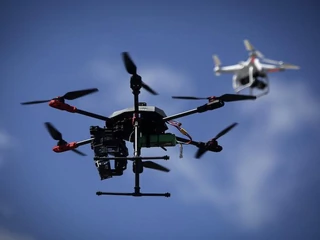 drony dron