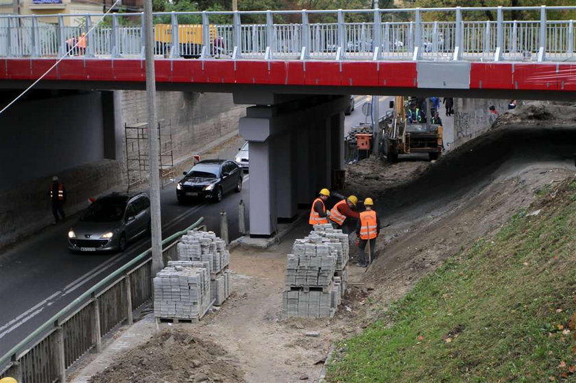 Wiadukt na ul. Traktorzystów opóźniony