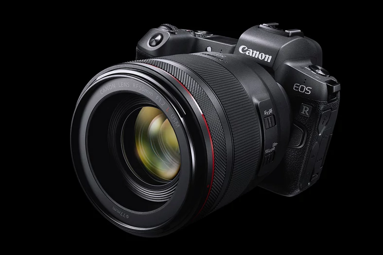 Canon EOS R