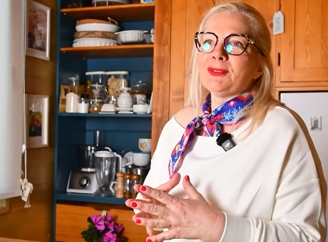 Angelina se sa Vračara preselila na selo