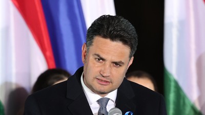 Election results shock Hungarian expatriates
