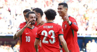 Portugalia rozbiła Turków! Co za piłkarski kabaret i absurdalny gol [WIDEO]