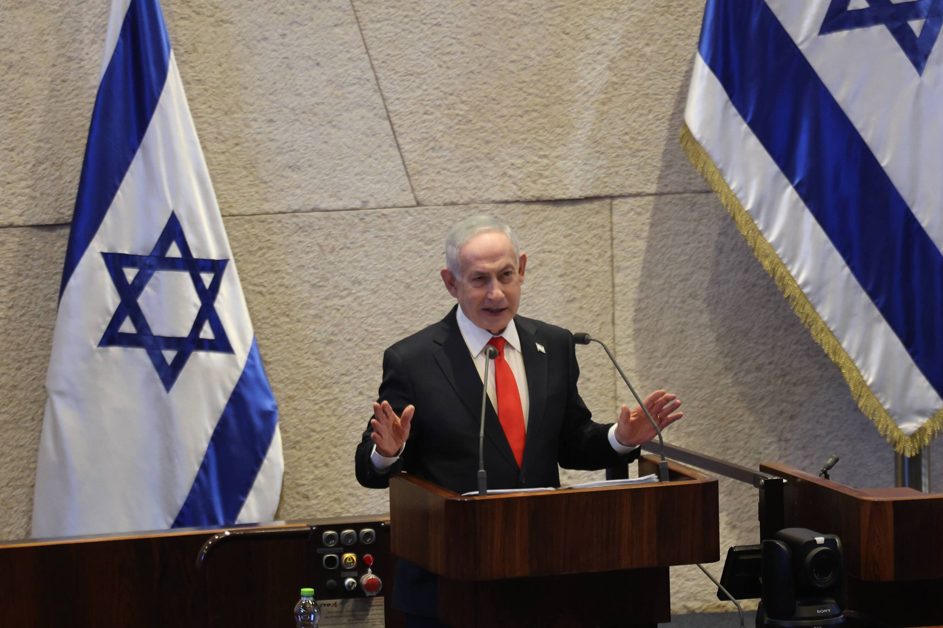 Netanjahu przyjeżdża do Waszyngtonu tydzień wcześniej po rozmowach USA z Iranem