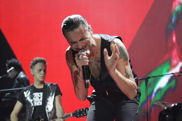 Wokalista Depeche Mode Dave Gahan wylądował w szpitalu tuż przed polskim koncertem grupy