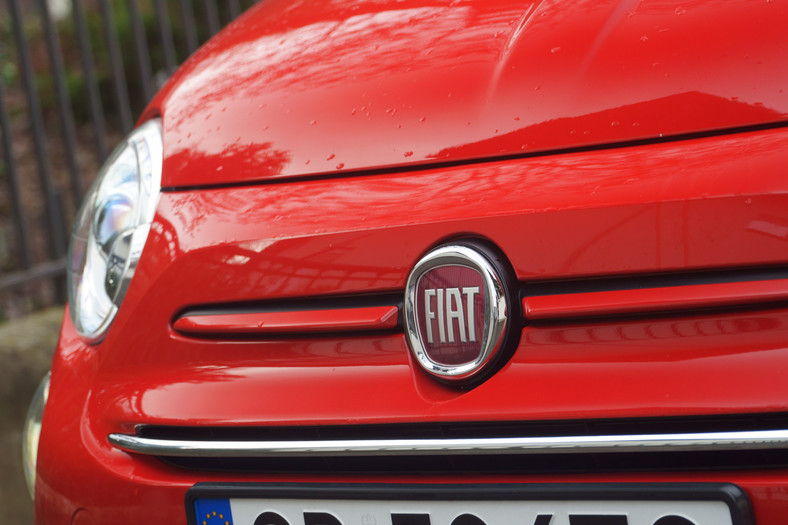 Fiat 500C 1.0 Hybrid (RED)