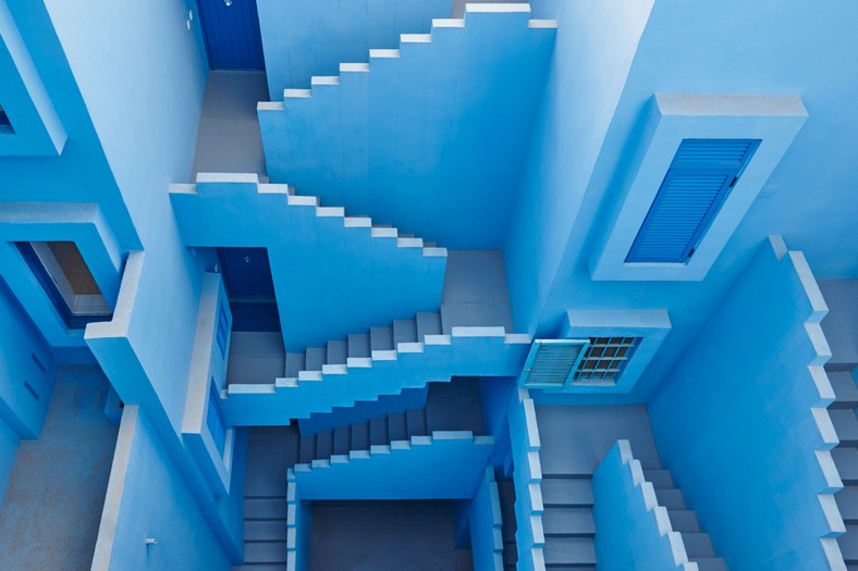 La Muralla Roja, unul dintre cele mai cunoscute proiecte ale lui Ricardo Bofill