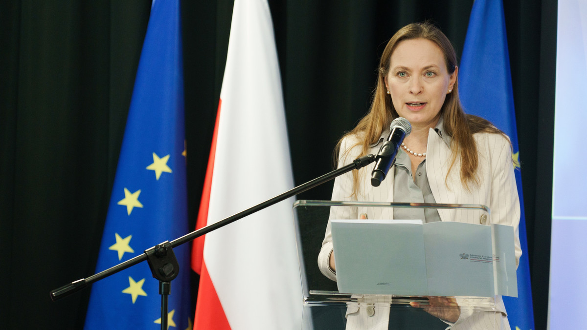 Katarzyna Pełczyńska-Nałęcz przekazała, że Komisja Europejska zaakceptowała pierwszy wniosek Polski o płatność z KPO. Minister funduszy i polityki regionalnej dodała, że kwota ponad 6 mld euro powinno być w Polsce 15 kwietnia.