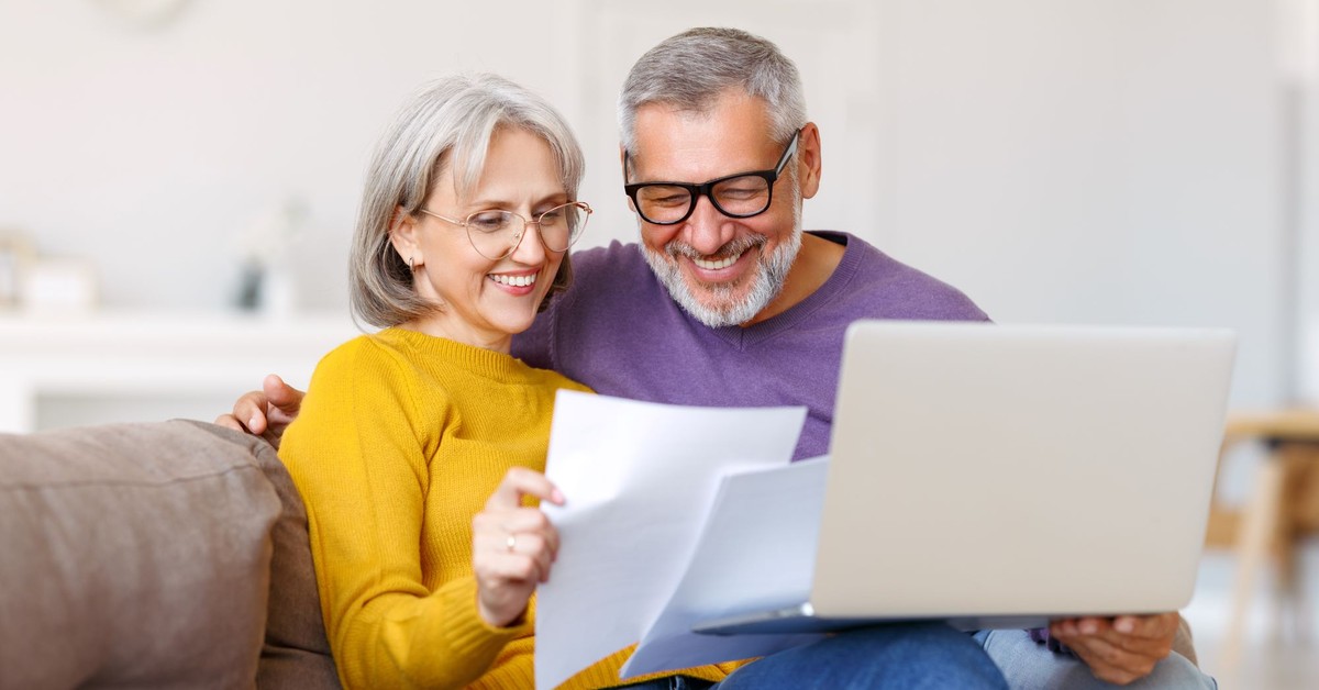 O te pieniądze mogą wnioskować osoby 65+. Lista dodatków i świadczeń