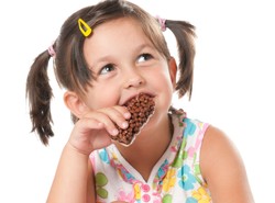 Telewizja dla dzieci bez spotów z żywnością. Branża spożywcza oburzona